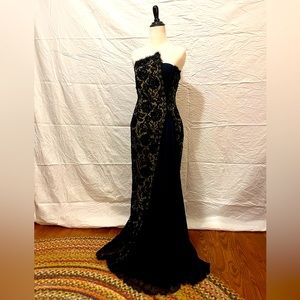 Black lace and navy chiffon strapless gown. Sz. 2. No label. Great condition.